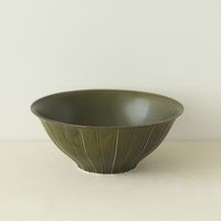 ダークグリーン