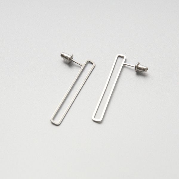 to/SHAPES ピアス -超軽量でずっと着けていられるサージカルステンレス