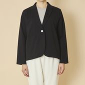 Kilka/ONとOFFをつなぐ、よく伸びる楽ちんジャケット