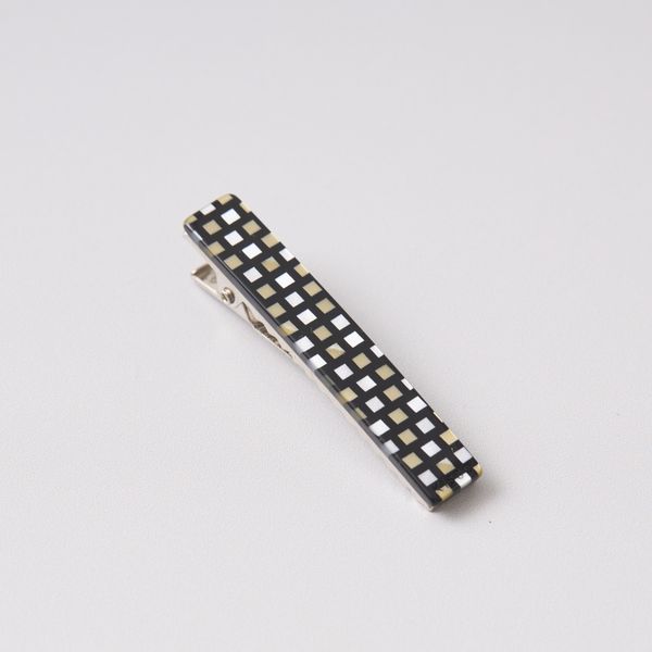 KISSO/ヘアクリップ -イタリアのセンスと技術が光る、大人に似合うヘア