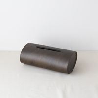 ダークブラウン