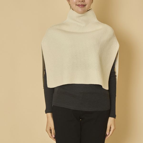 TUTIE./ウールニットケープ