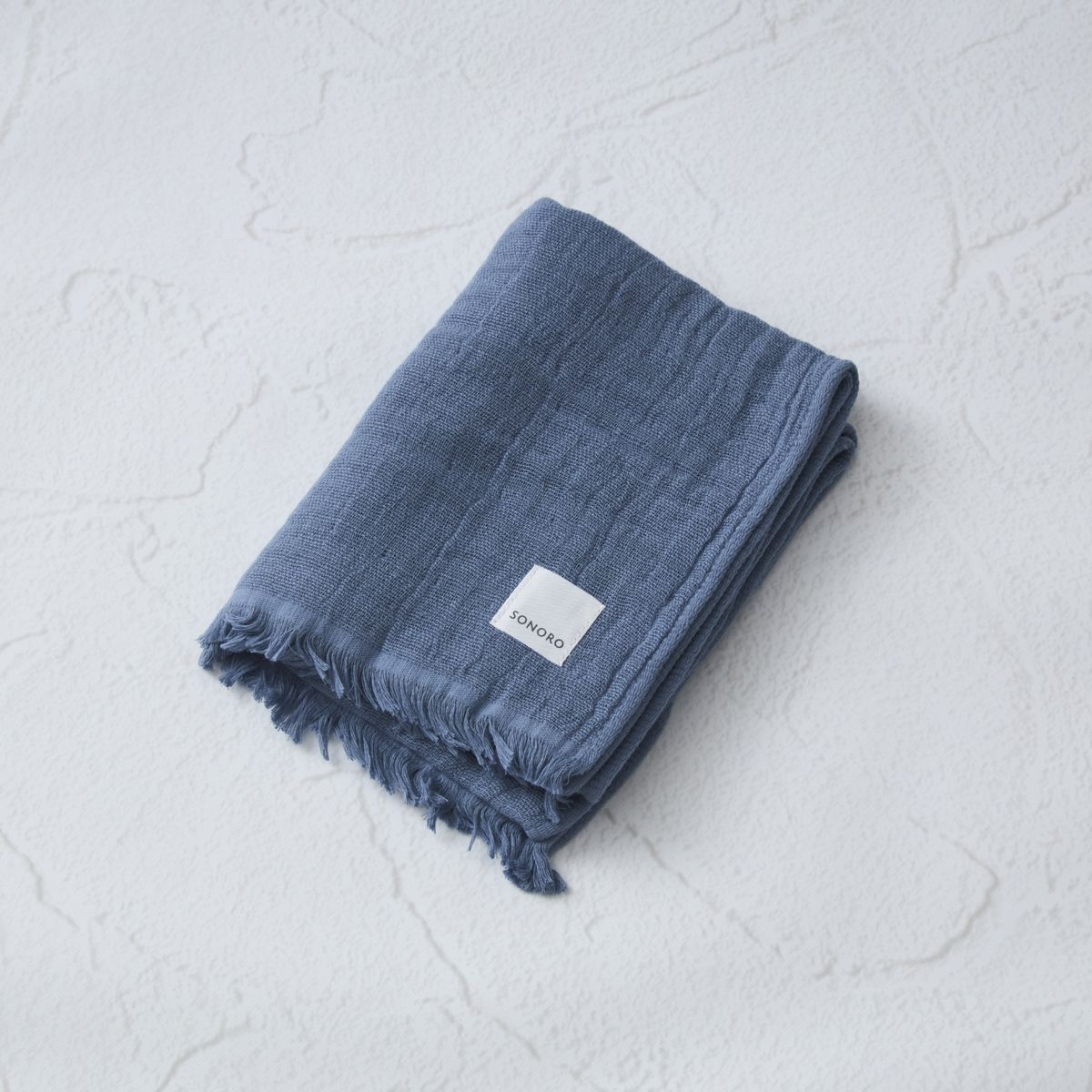 サックスブルー