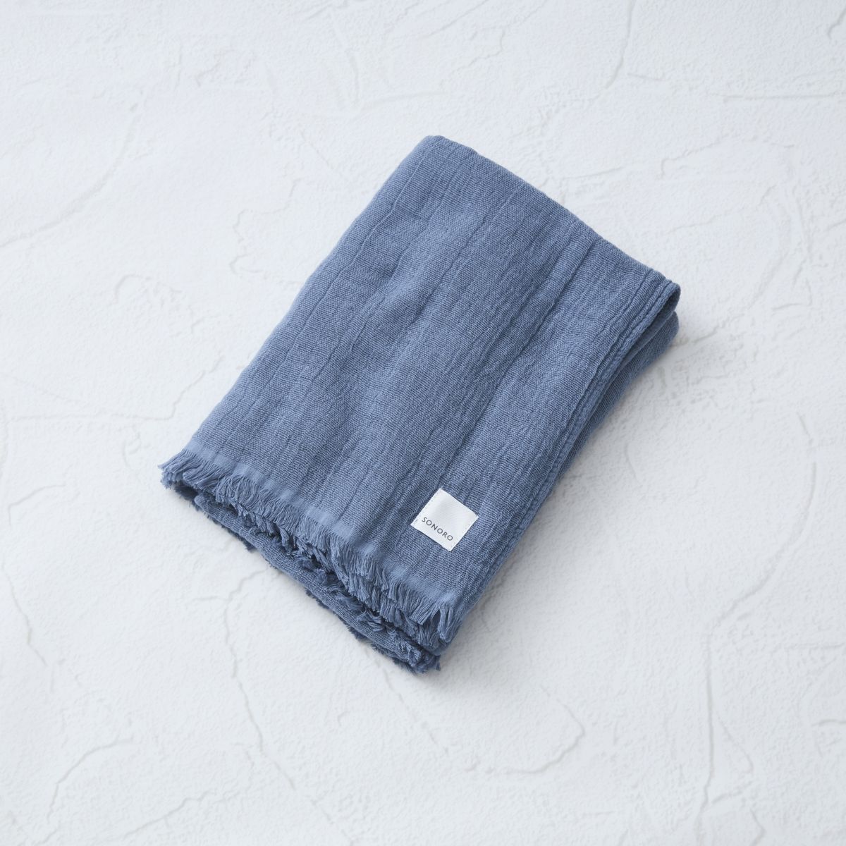 サックスブルー