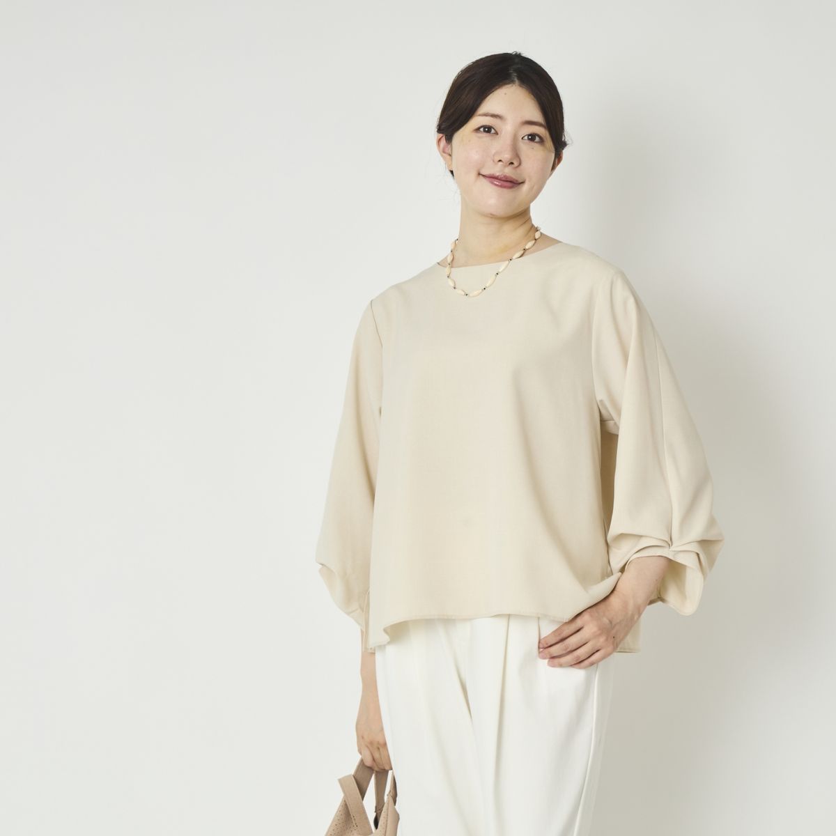 Kilka/蒸れにくい7分袖タックブラウス