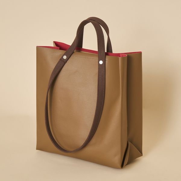 小物 Ruri URUKUST/TWISTLOOP-SHOPPER Small -1本で2way仕様のハンドル付き。機能