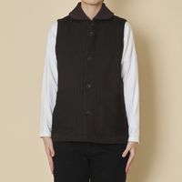 ダークブラウン