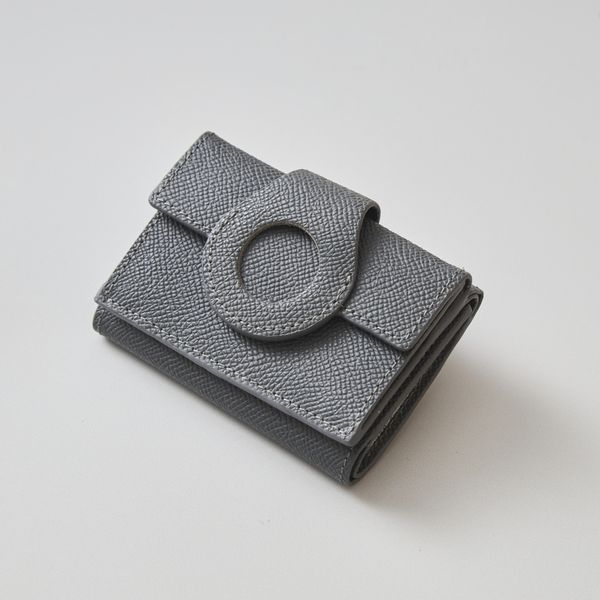 AirTag用三つ折財布 ブラック コンパクト フェルミプラス FERMI+ FERMI +/Tri-fold Wallet for AirTag -AirTag専用に完全設計、三つ折り
