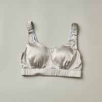 シルバーグレー