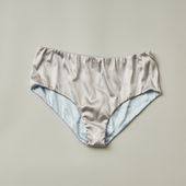 Neyi/ Tokyoショーツ