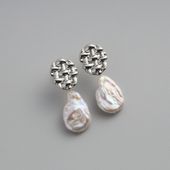 F.sequence/ブレイド淡水パールピアス