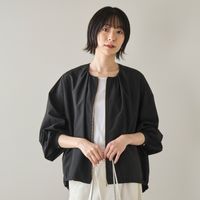 ブラック