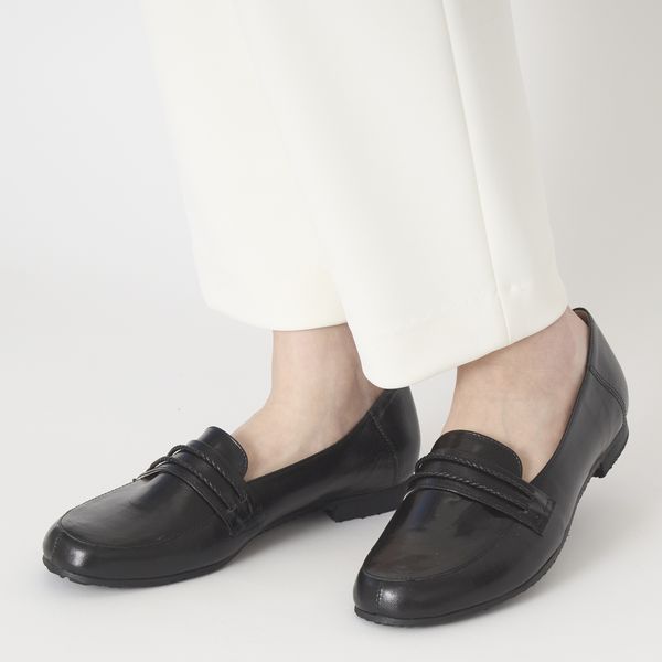 KUTSUNE/LIGHT RIGHT LITHE LOAFER