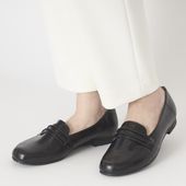 KUTSUNE/LIGHT RIGHT LITHE LOAFER