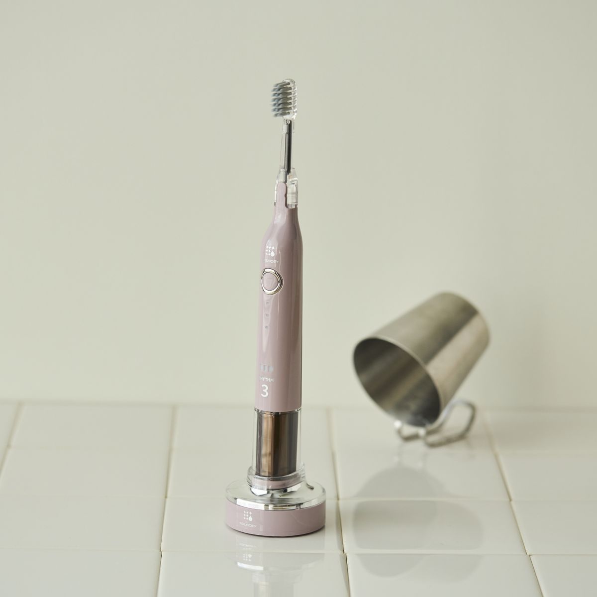 ピンクベージュ