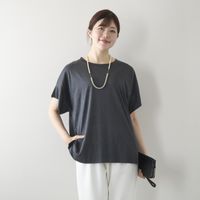 チャコールグレー