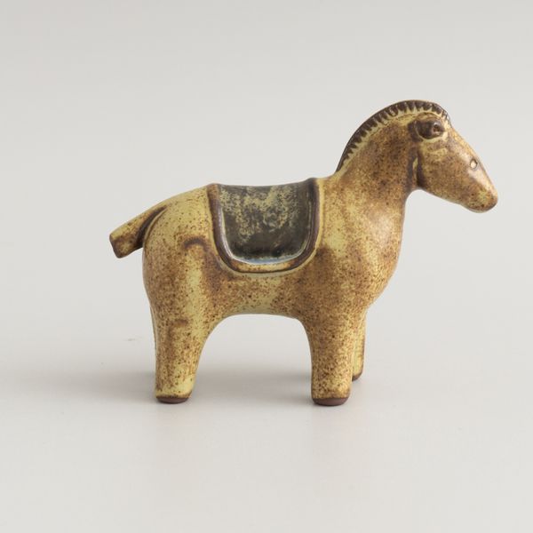 かしわ窯/オブジェ A wooden horse