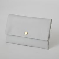 シルバーホワイト