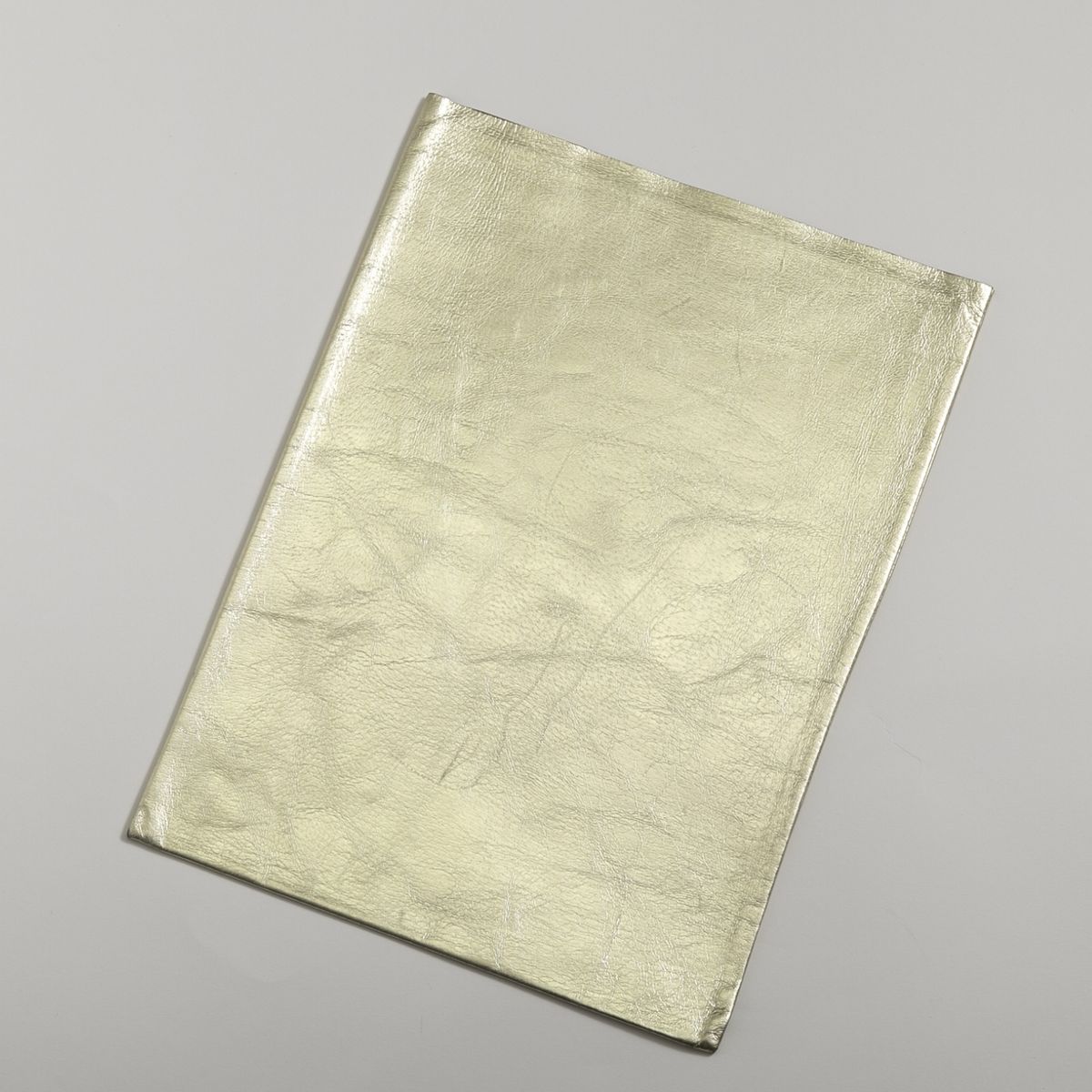 グロッシーゴールド