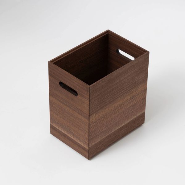 鬼滅の刃ブラウン 木目ストレージボックス 鬼滅の刃：禰豆子の箱が“お菓子BOX”に 「ビックリマン」デザインの