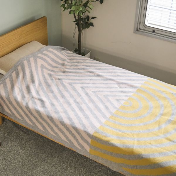 LAPUAN KANKURIT/METSÄLAMPI メリノウールブランケット 130x200cm