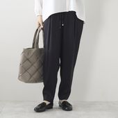 DRESS HERSELF/シルクサテンテーパードパンツ