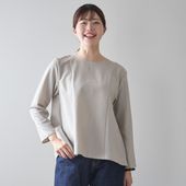Kilka/洗えてシワになりにくい着やせブラウス