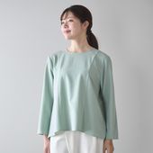 Kilka/洗えてシワになりにくい着やせブラウス