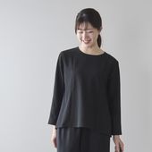 Kilka/洗えてシワになりにくい着やせブラウス