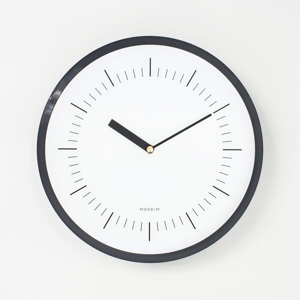 MOHEIM/HORN -インテリアに溶け込み、不思議と目が引き込まれる時計