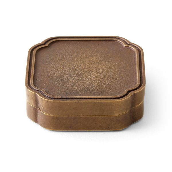 朱肉入れ 紋 -高岡の鋳物と漆で作られた真鍮の朱肉入れ - スタイルストア