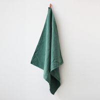 フォレストグリーン