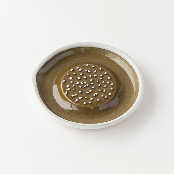 もとしげ/おろし器 小 -片手でしょうががおろせる器 - スタイルストア