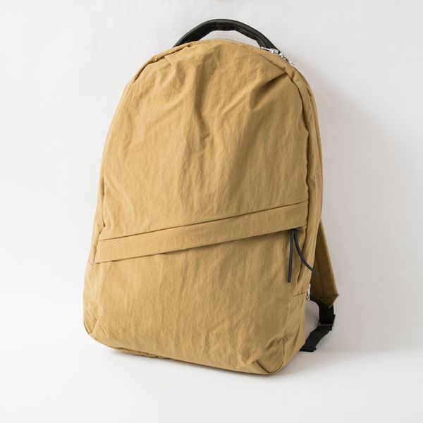 ベージュ ナイロンリュック NIZYU KANO/ライトナイロンリュック L -4ジップで背負ったまま出し入れ