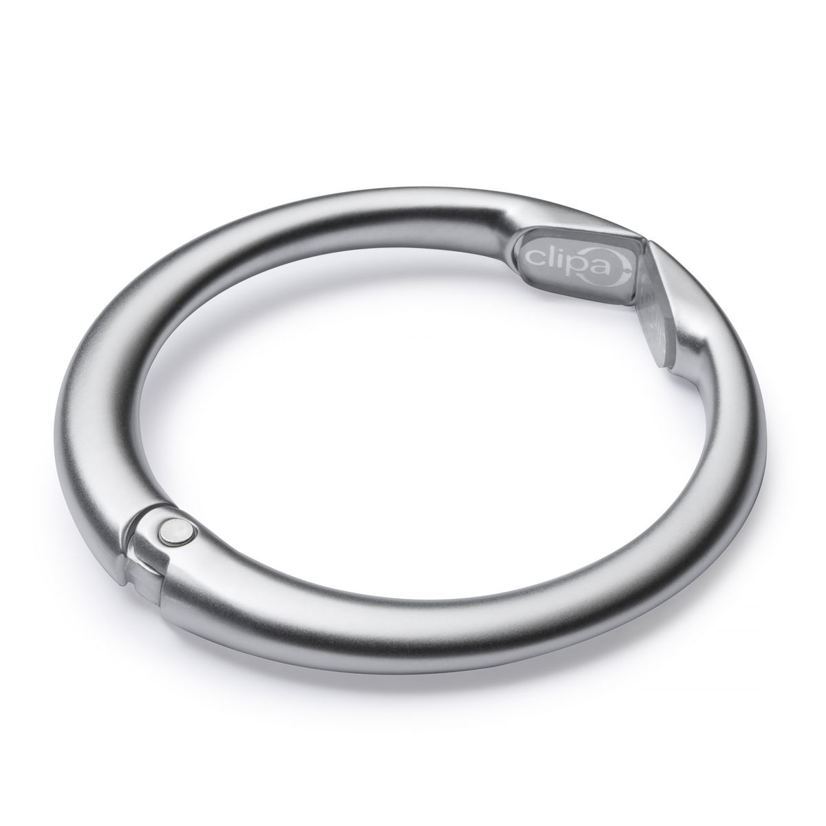 つやなしシルバー