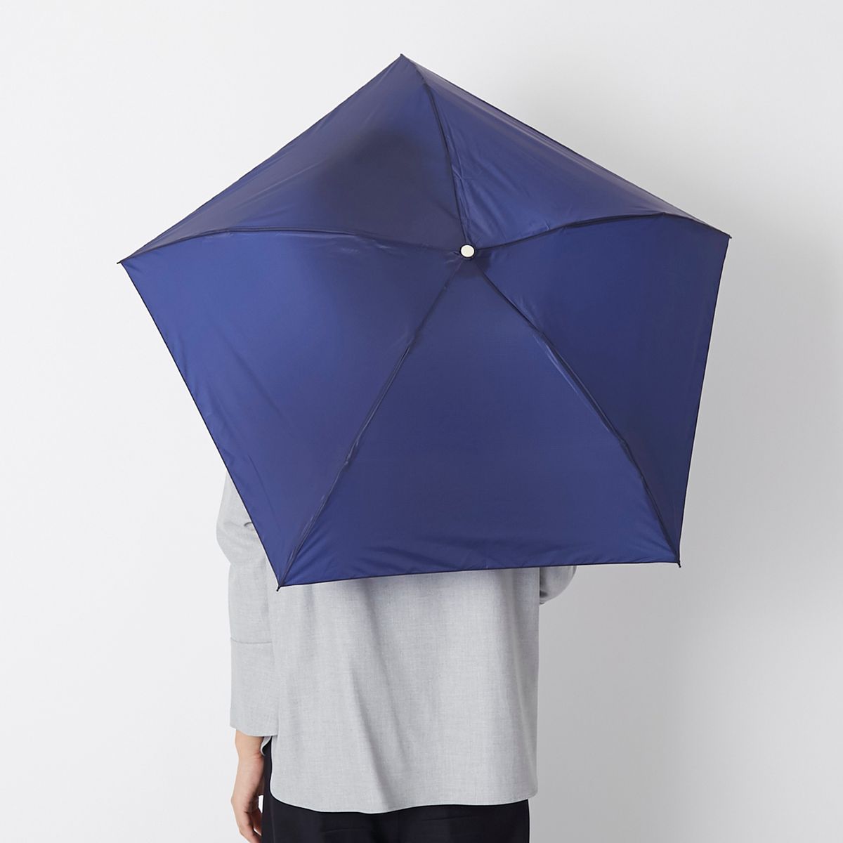 ミッドナイトブルー