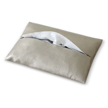 シャンパンゴールド