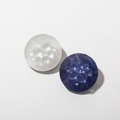 ミズイロトシロ/ぷくぷくしたブローチ