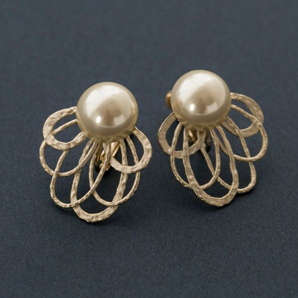 STELLA CIFFON/ハーフパールピアス/イヤリング -【先行販売