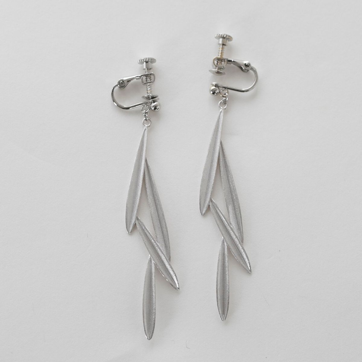 イヤリング×シルバー