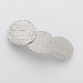 二月/丸みっつバレッタ