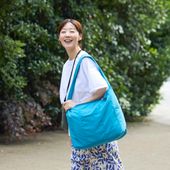 Kilka/旅に便利な撥水ナイロンショルダーバッグ