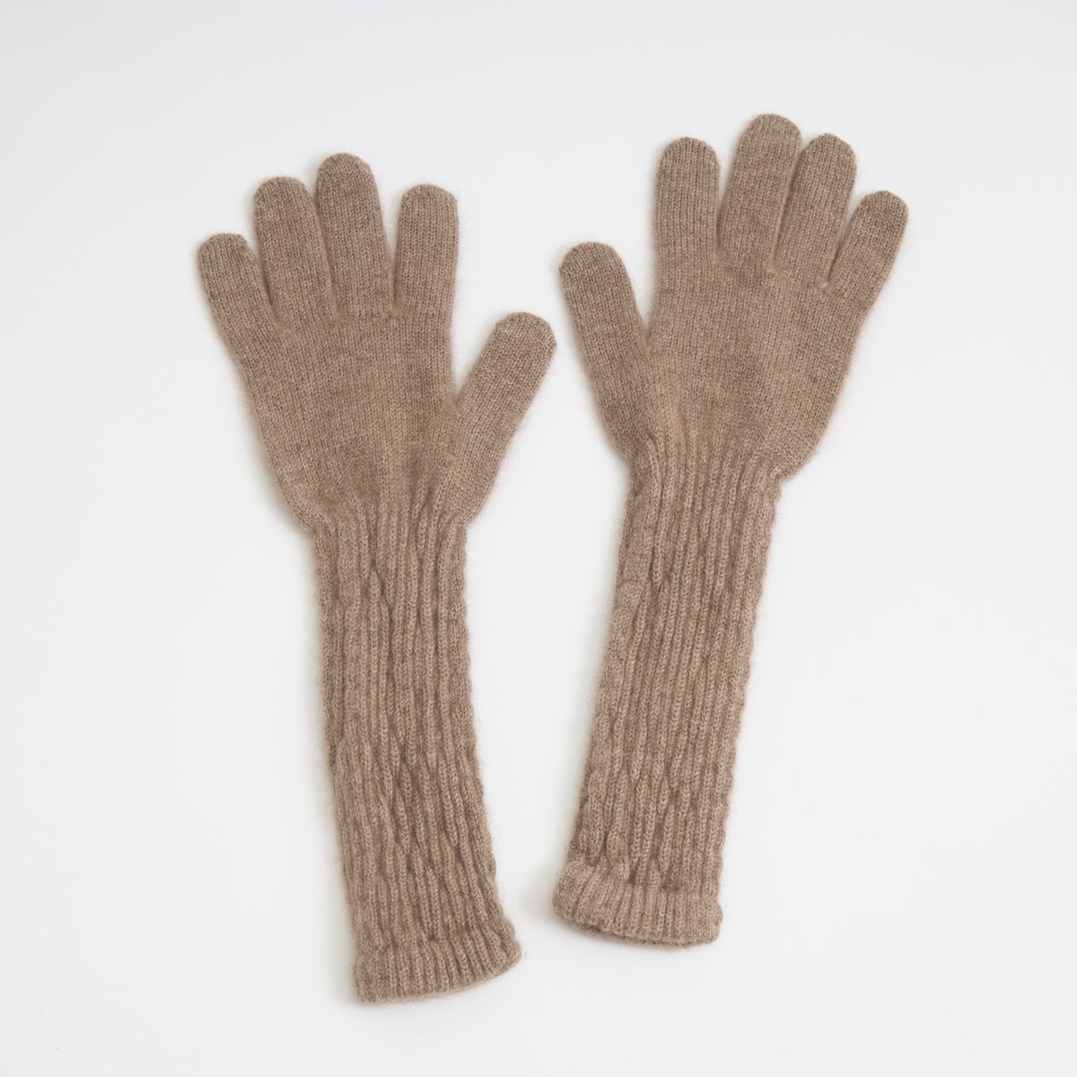 ナチュラルブラウン