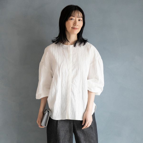 Kilka/軽くて羽織としても使える2WAYシャーリングブラウス -これ1枚で