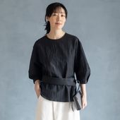 Kilka/2WAYシャーリングブラウス