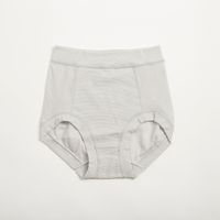 シルバーグレー