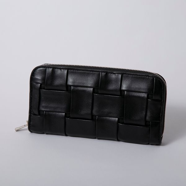 CARRYNEST/ラウンドファスナー長財布 -見た目と機能性を兼ね備えた長