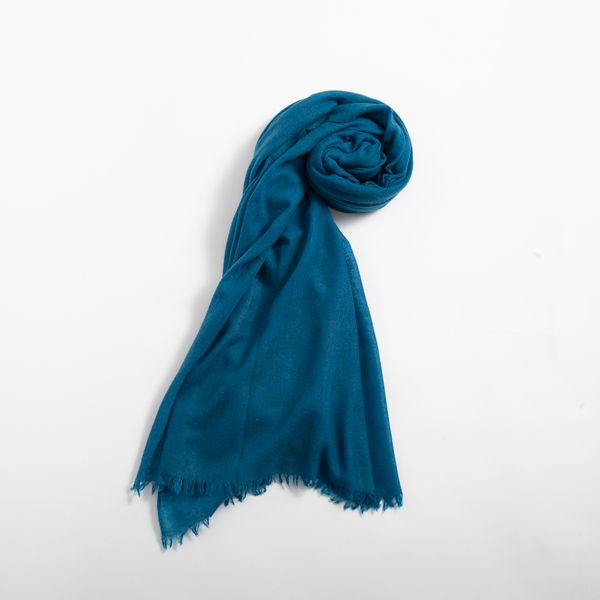 ピーコックブルー