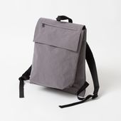 MAISON CANVVAS/PCもお弁当も入る撥水バックパック