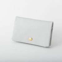 シルバーホワイト